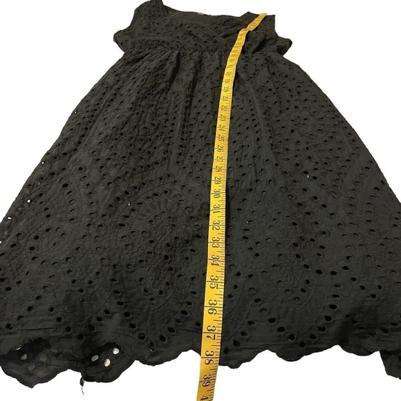 Le Ragazze Made in Italy Black Scalloped Eyelet Midi Dress Large Fully L… - Picture 6 of 8